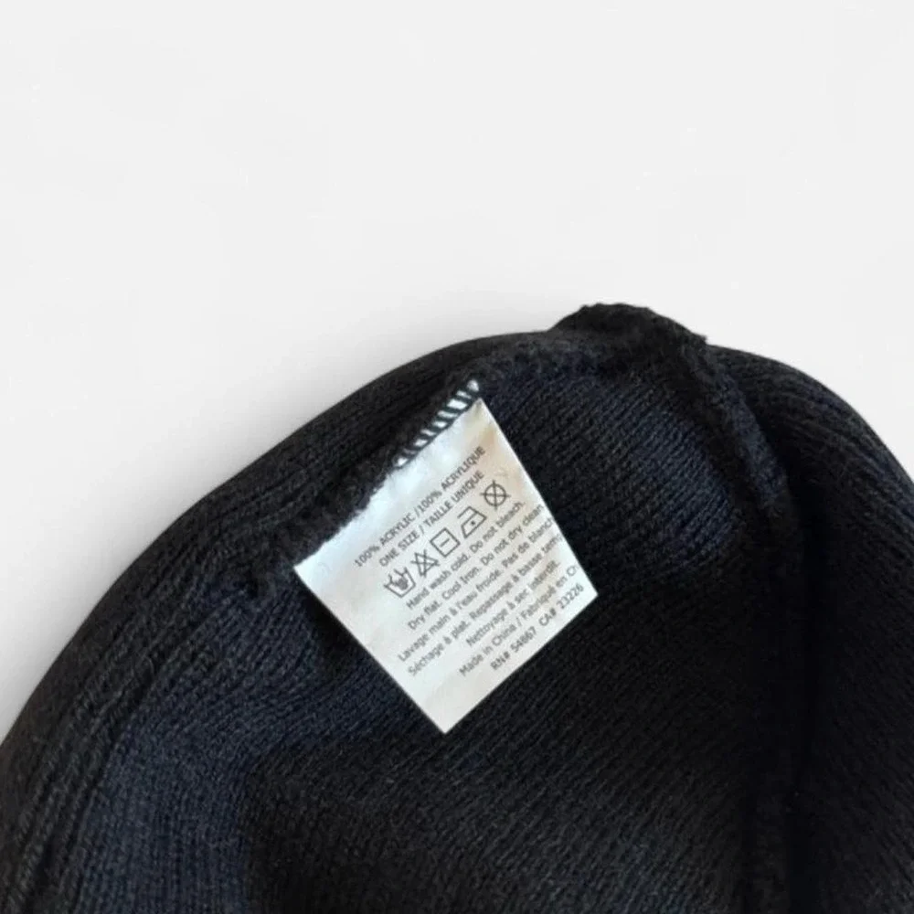 NWT Victoria's Secret black  beanie